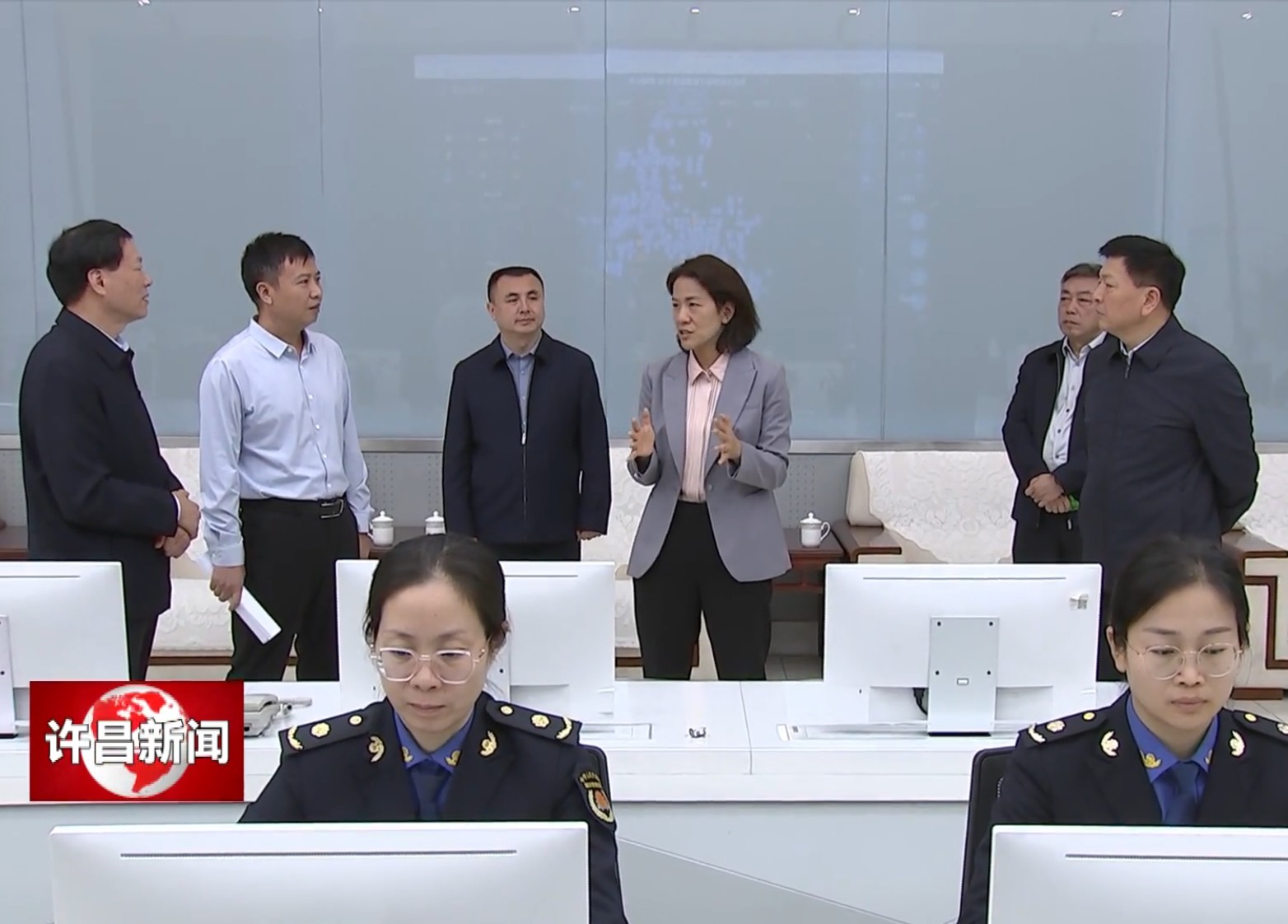 杨小菁在调研城市精细化管理工作时强调 以“绣花功夫”推动城市管理水平全面提升
